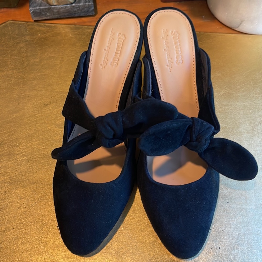 NWOT! Soludos Lani Bow Mule in Black Kid Suede